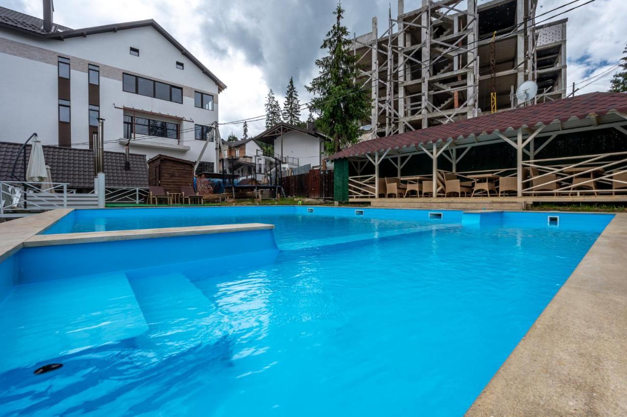 Марина Hotell Bukovel Eksteriør bilde